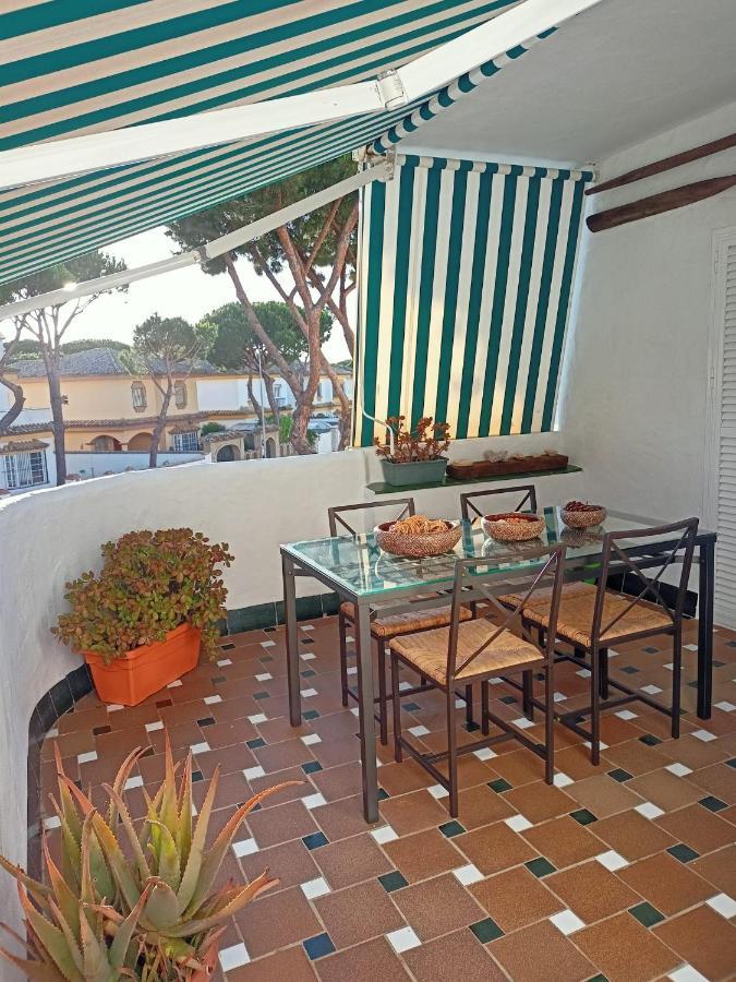 Ferienwohnung Pueblo Marinero Novo Sancti Petri Exterior foto
