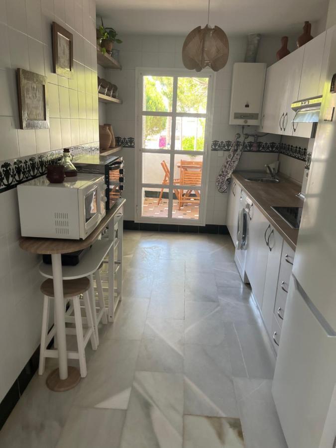 Ferienwohnung Pueblo Marinero Novo Sancti Petri Exterior foto